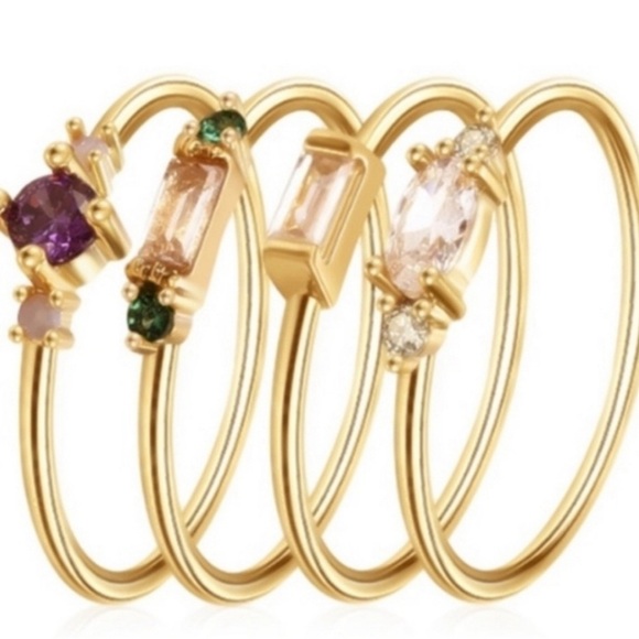 NWT 18k gold four piece Ring Set - Picture 2 of 16